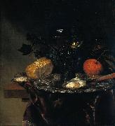 Abraham van Beijeren Stilleven met roemer op een zilveren schaal, oesters en blauwe kaas op een donker kleed oil